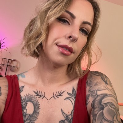 Abbey ⭐️VIPs ONLY!⭐️