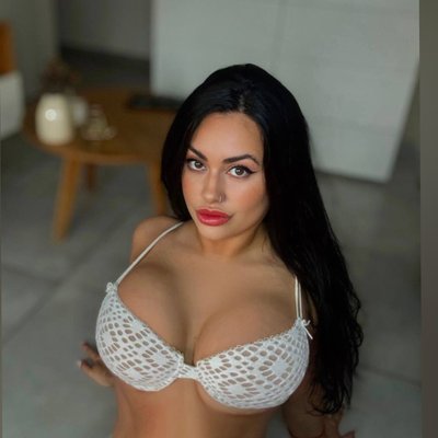 Agustina 𝐕𝐈𝐏 💋 — free vids on wall