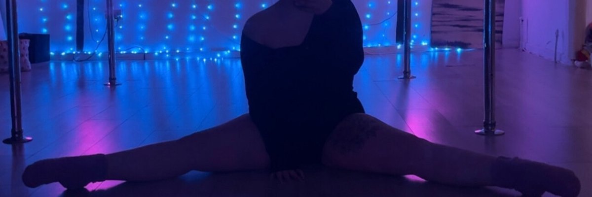angelh0ney - 𝐸𝓇𝑜𝓉𝒾𝒸 𝒮𝓉𝑜𝓇𝓎𝓉𝑒𝓁𝓁𝒾𝓃𝑔 𝒹𝑒𝓋𝑜𝓉𝑒𝑒 cover
