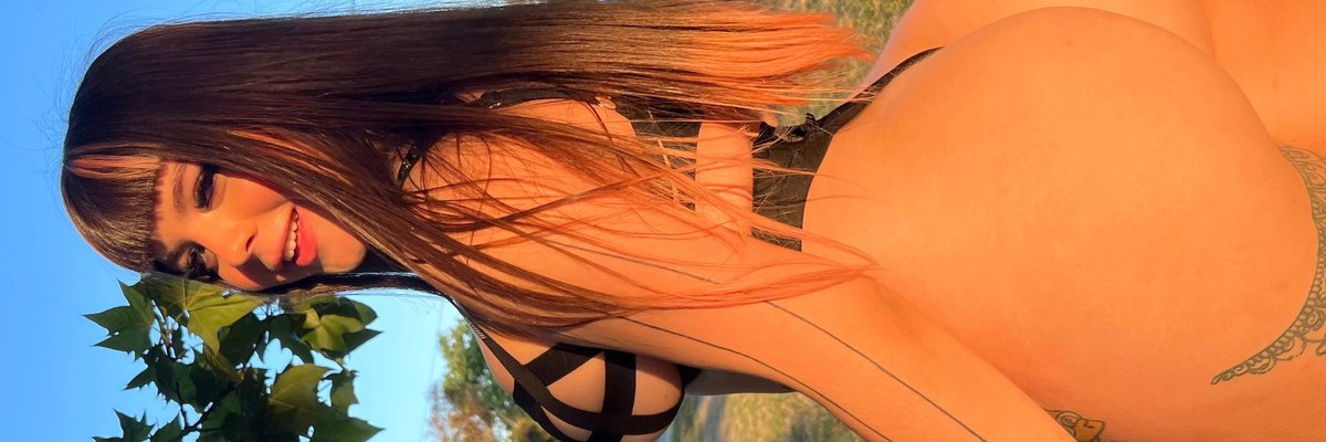 Ari 🧸 cover