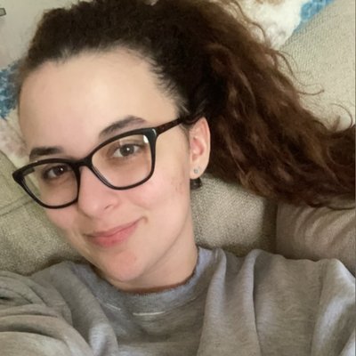 Aubreytheweirdone ~ Twitch Streamer