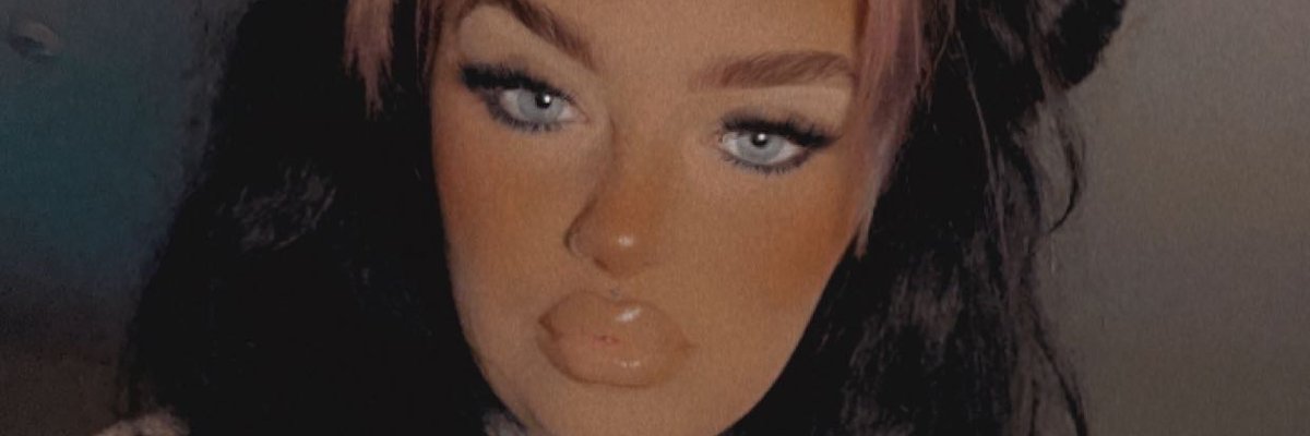 𝓑𝓪𝓭𝓭𝓲𝓮_𝓑𝓪𝓫𝔂𝓧𝓸 cover