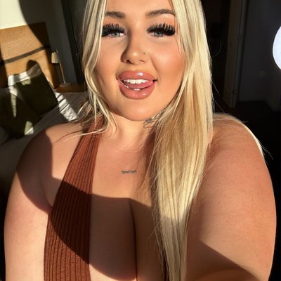BIG BOOTY BABE 🍑