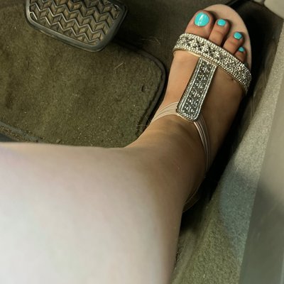 Barefoot Babe