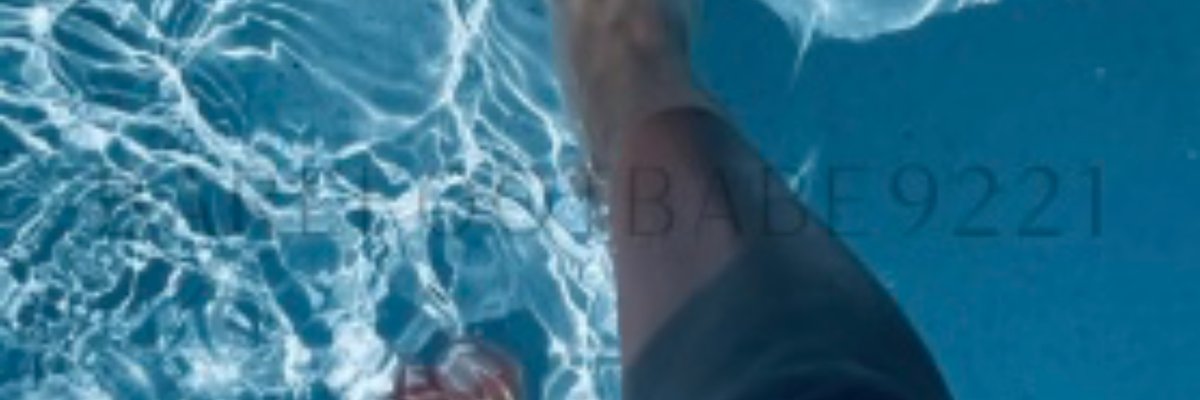 Barefootbabe9221 cover