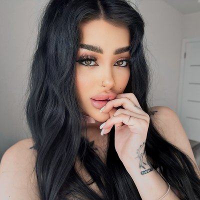 Bella Davis ❤️🔥❣️