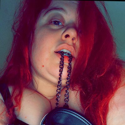 ZomBeXy aka MamaZombie