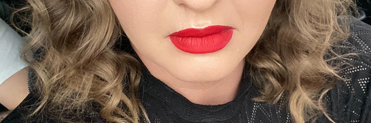 Blondyredlips.free cover