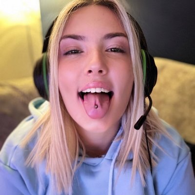 BRITISH BRANDI RAEE๐