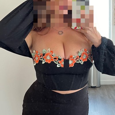 Brunettebarbieeeee©