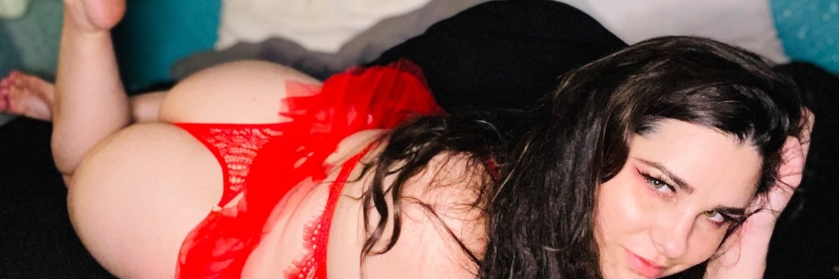 Chanel Christine 🖤 cover