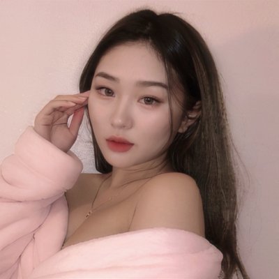 K-Pop Idol Cherrie