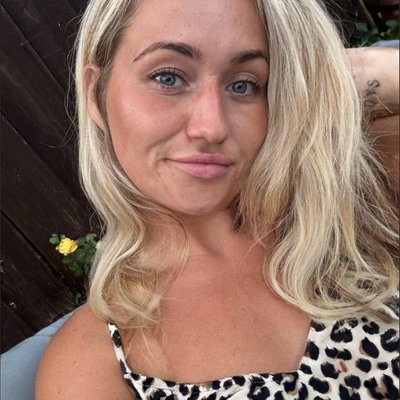 Chorley Clover ๐ British Mum ๐ค VIP PAGE