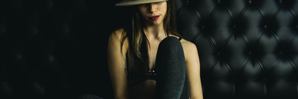 Cleo Marie 🧚🏻‍♀️👑 cover