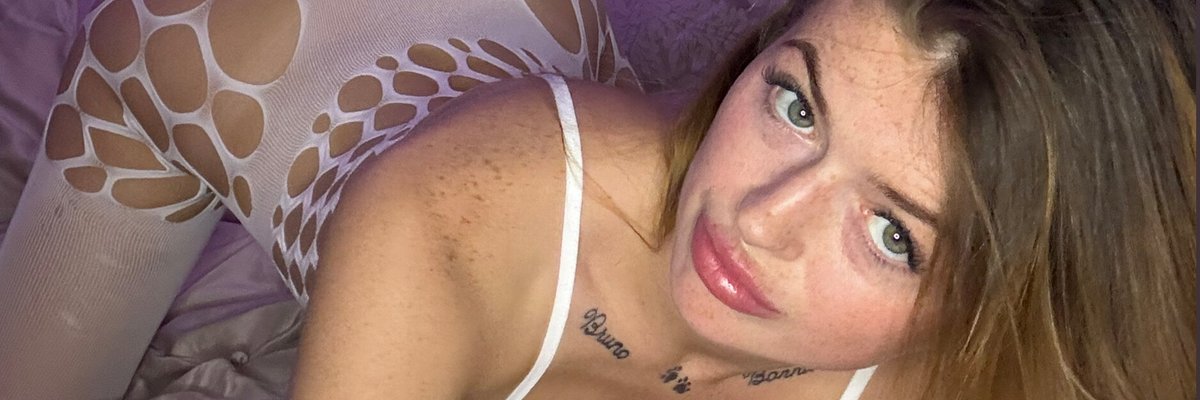 Court leigh-rose cover