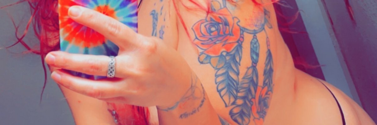 CupCakeees🍑💜 cover