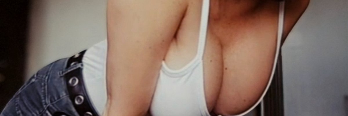 CurvyCougar47 cover