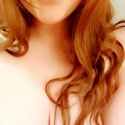 ♡°• Curvy Norwegian Redhead •°♡