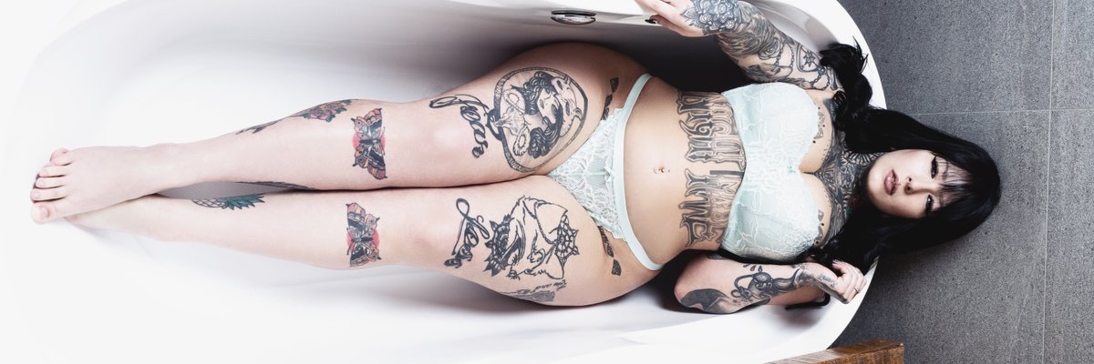 Inked Curvy | Cyndie Fox 🤍 cover