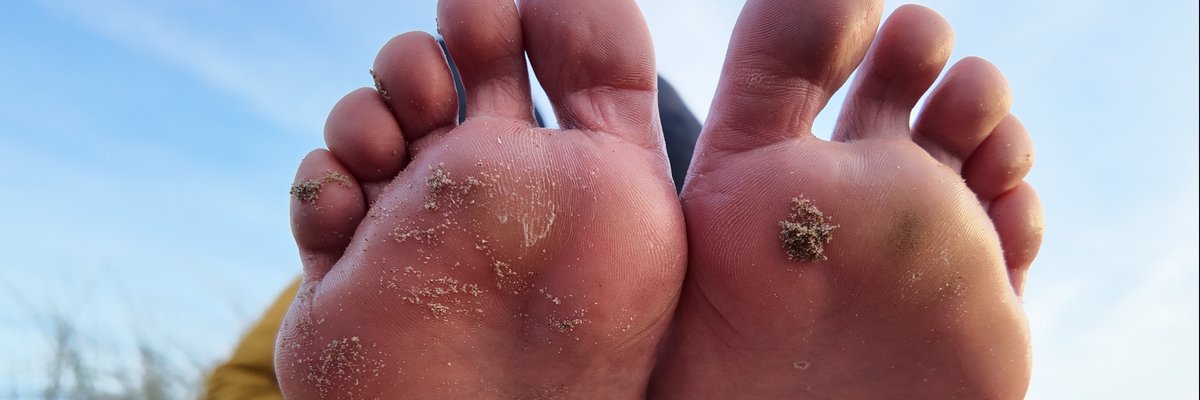 Dainty Foot Jobs VIP cover