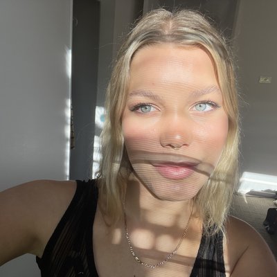 D x