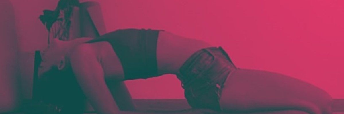Helena 🆂🅴🆇🆈 ​ 🆈🅾🅶🅰 💋 cover