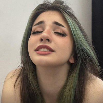 Ella🌙