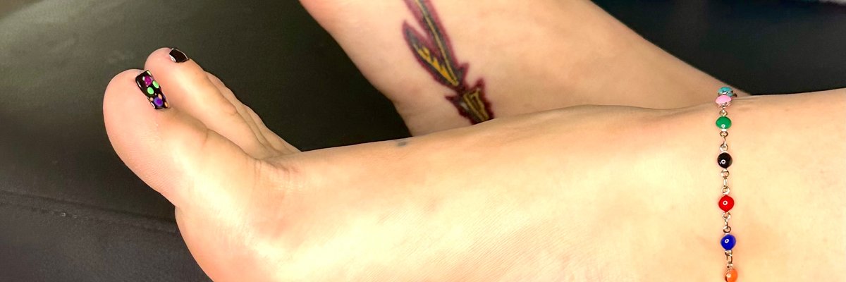 Elle ☀️🩴 cover