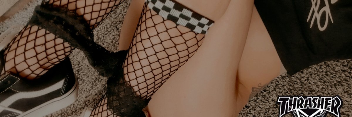 𝕰𝖒𝖇𝖊𝖗 𝕾𝖍𝖆𝖉𝖔𝖜𝖘 cover