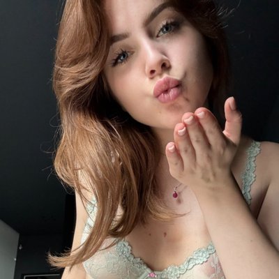 🟢  𝐸𝑀𝐼𝐿𝐼𝒜 💛🧸