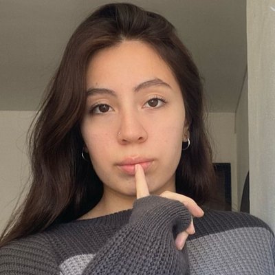𝐄𝐦𝐦𝐚💞