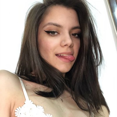 Emy Cute