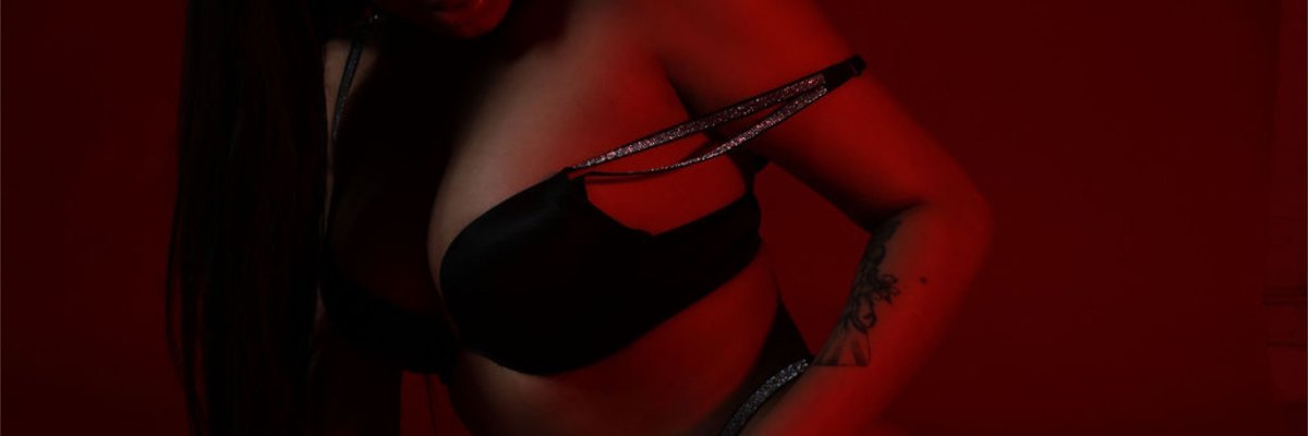 VALENTINA SANTOS🥵💋💦 cover