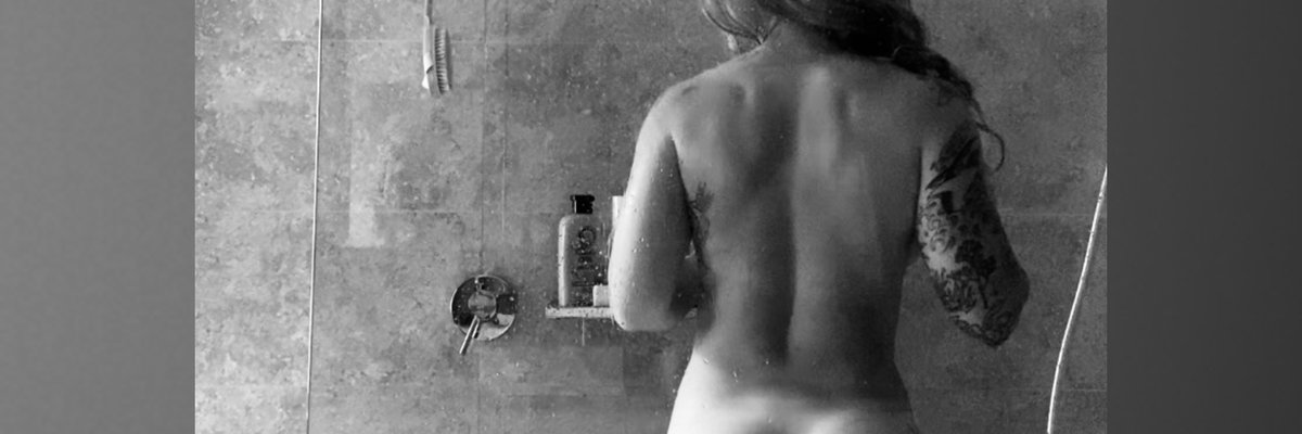 Flora hernandezz cover