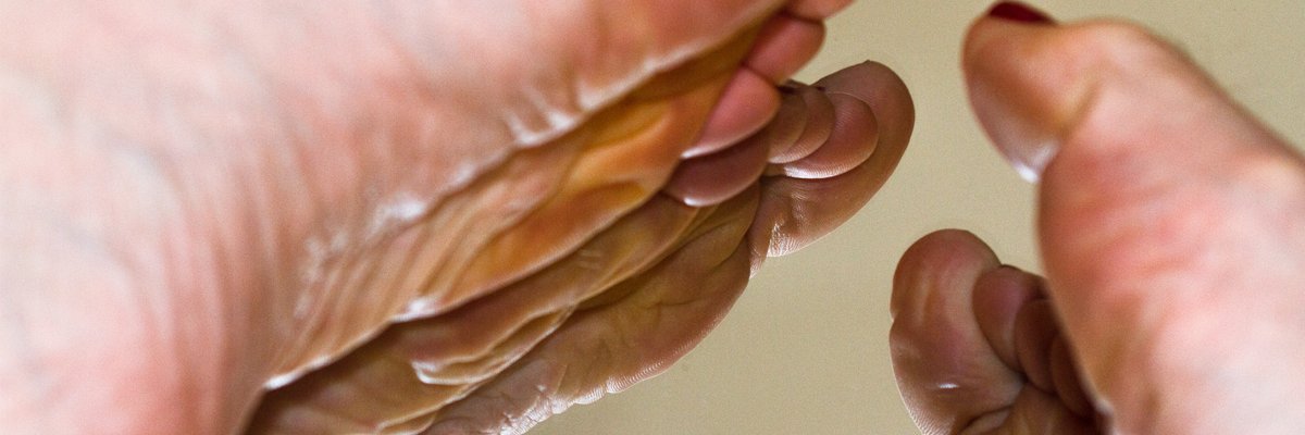 _feat__feet_ cover