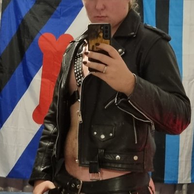 Himbo_blonde