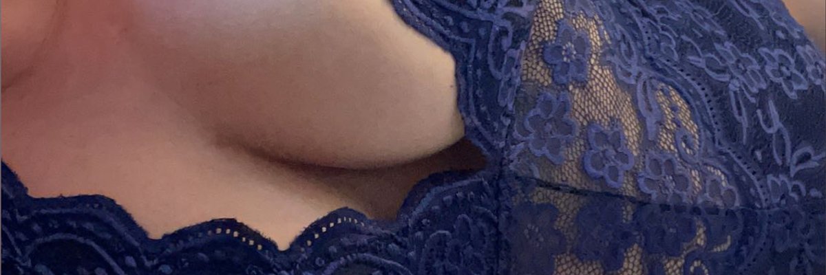 Holesome_Hotwife cover
