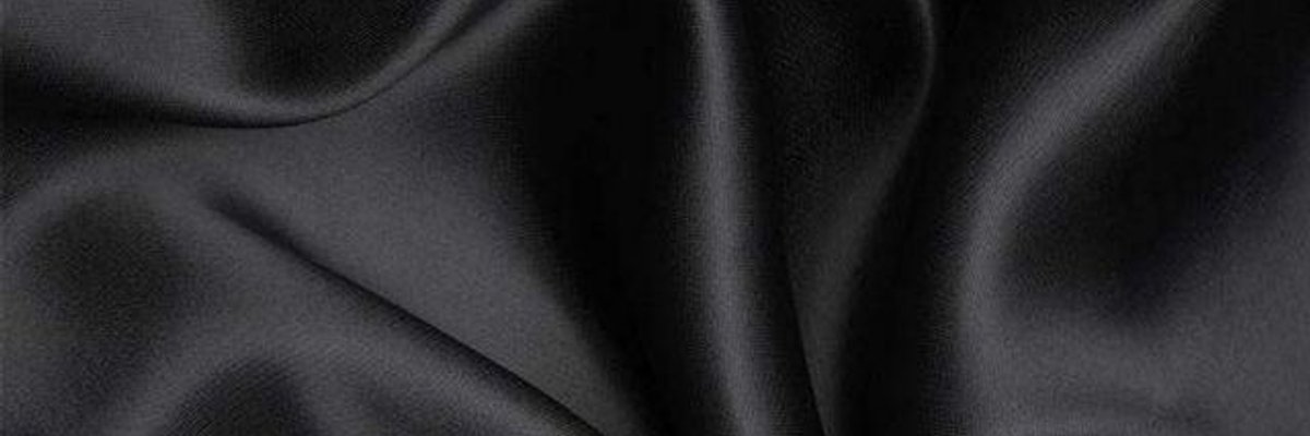 Innocent Brunette cover