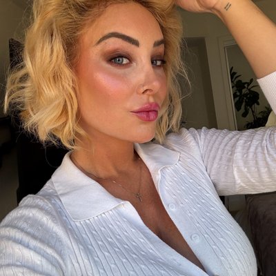 Billie Lee