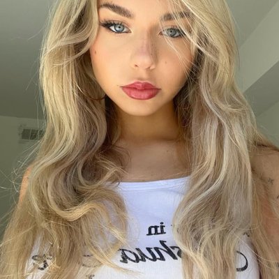 Starlet Stone 🌟 (TINIEST 🐱 ON OF)