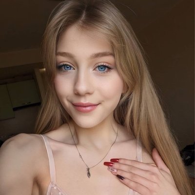 🌸𝒦𝓇𝒾𝓈𝓉𝒾𝓃𝒶 𝒫𝓊𝓇𝑒 🌸