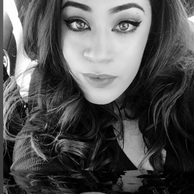 Latina cheeks