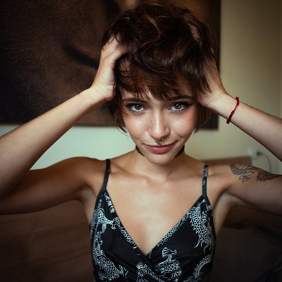 Leelie OF