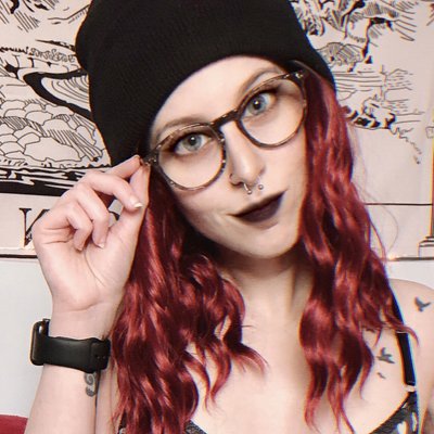 SLIMTHICK GOTH BABE ๐ฅต FREE