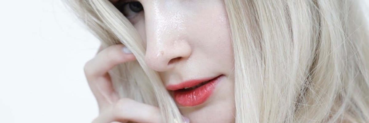 Lily Hart Premium cover