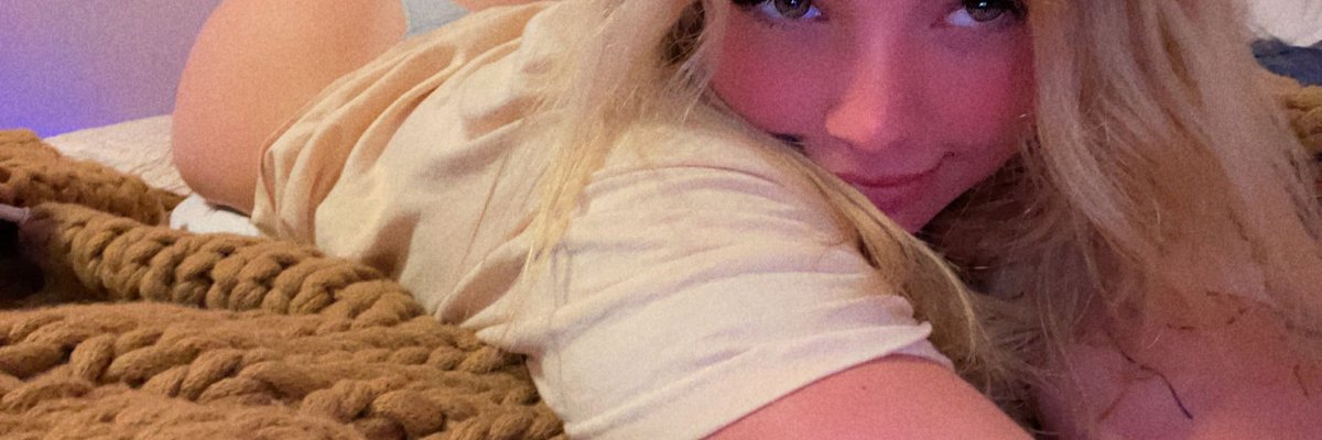 Lily 💎TOP #1 GLAMOUR GIRL ON ONLYFANS! cover