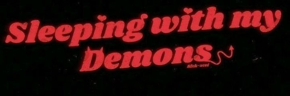 🕸🦇𝓛𝓲𝓽𝓱𝓲𝓾𝓶 𝓠𝓾𝓮𝓮𝓷🦇🕸 cover