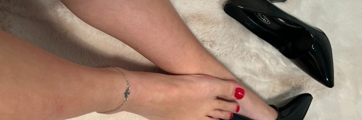 little-lea-feet cover