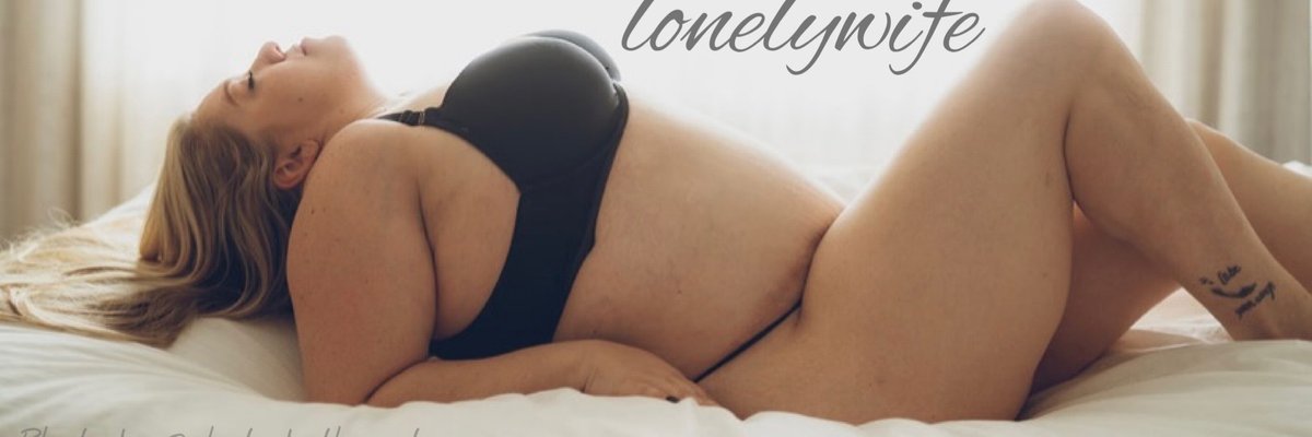 LONELYWIFE BOSTON VIP cover