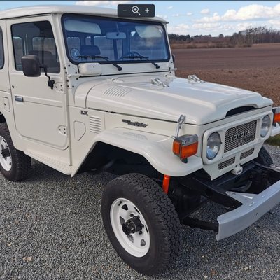 TOYOTA BJ 42
